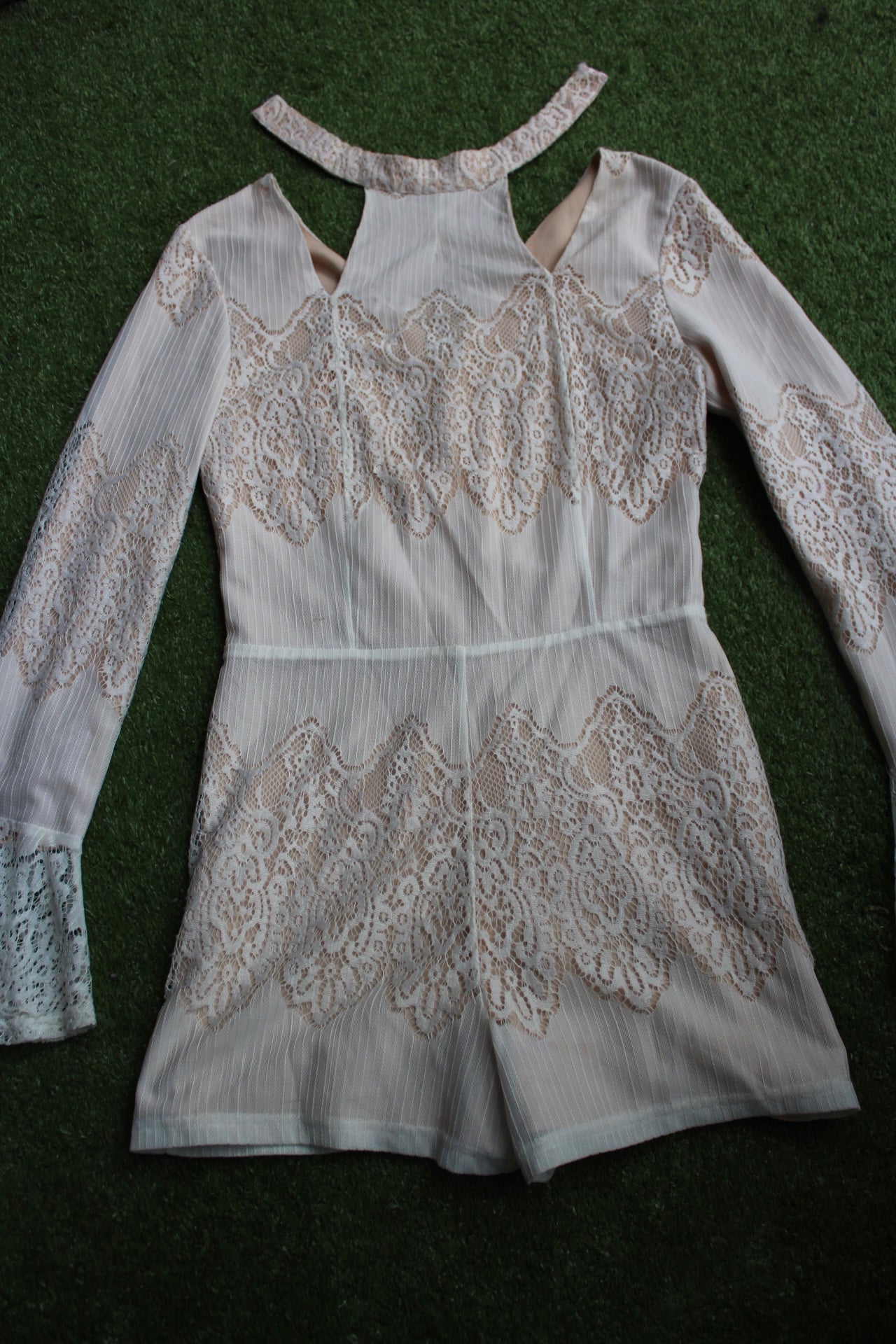 Long sleeve romper. Sugar Lips. (Small)