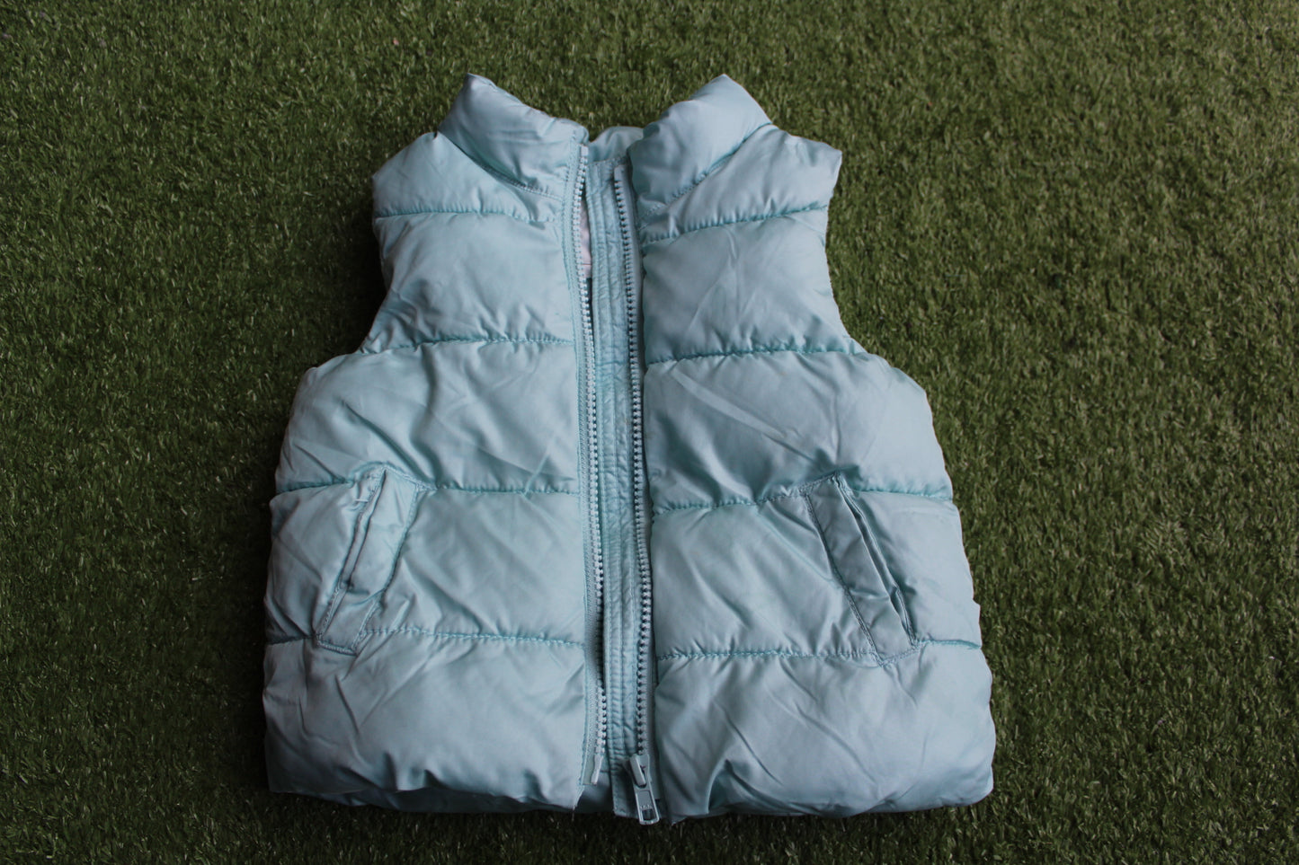Girl's Old Navy light blue vest (18mon-24mon)