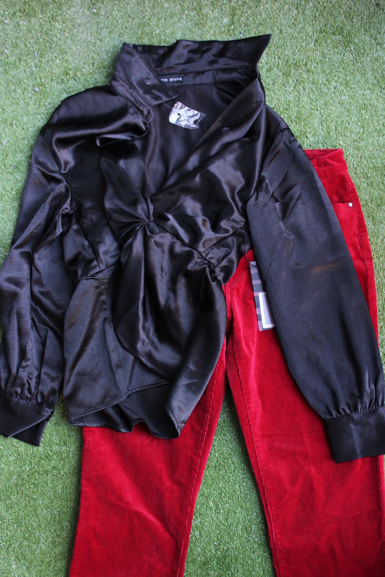 Black Silk Shirt (Large)