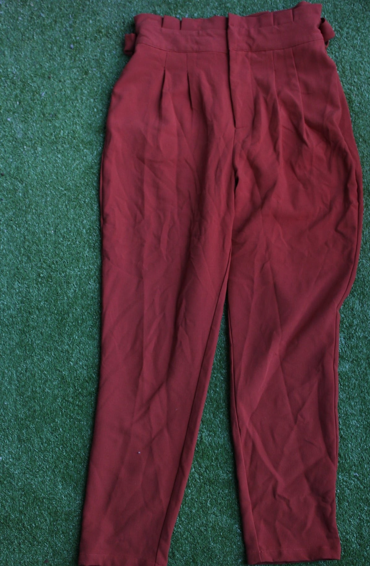 Coral Capri pants (Large)