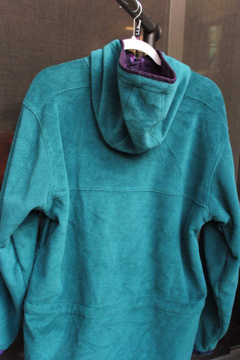 Aqua LL Bean vintage Pull Over (XL)